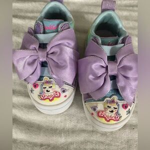 Twinkle Toes  Purple and White Sneakers with Oversized Bow Size 5 Toddler